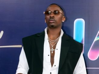 DOWNLOAD MP3 Jux - Majo