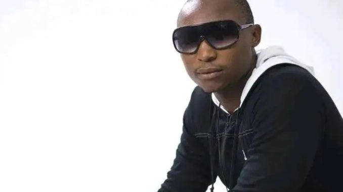 DOWNLOAD MP3 Raz 001 - Hazipo Ft Chid Benz & Almandrah