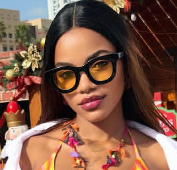 DOWNLOAD MP3 Yammi - Tiririka