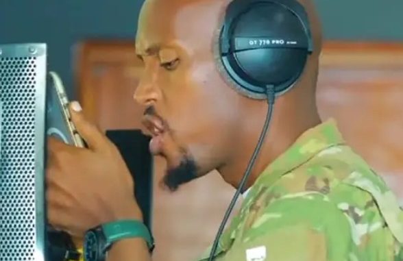 AUDIO Geoffrey Mosiria - Genje Sana Response